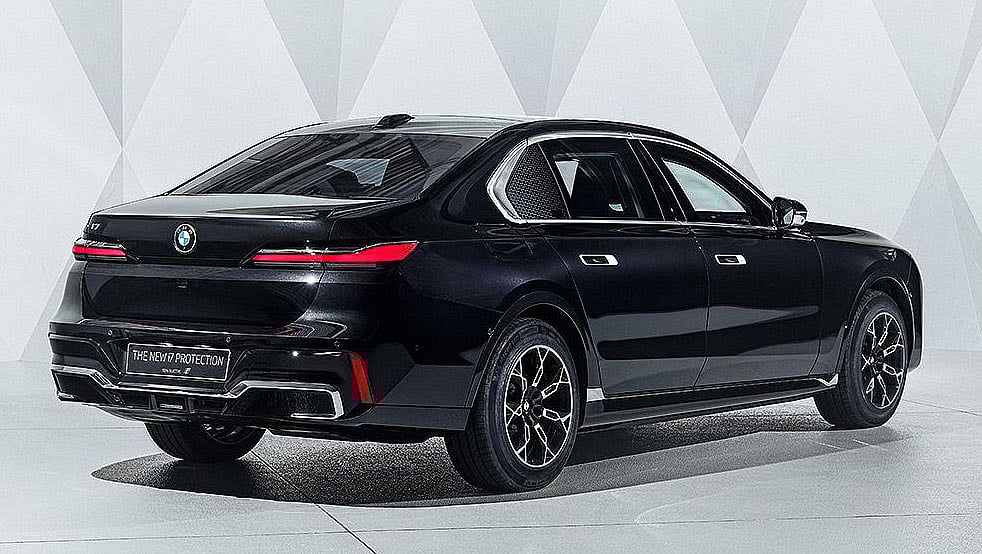 புதிய முன்னேற்றத்தில் BMW கார் விற்பனை!