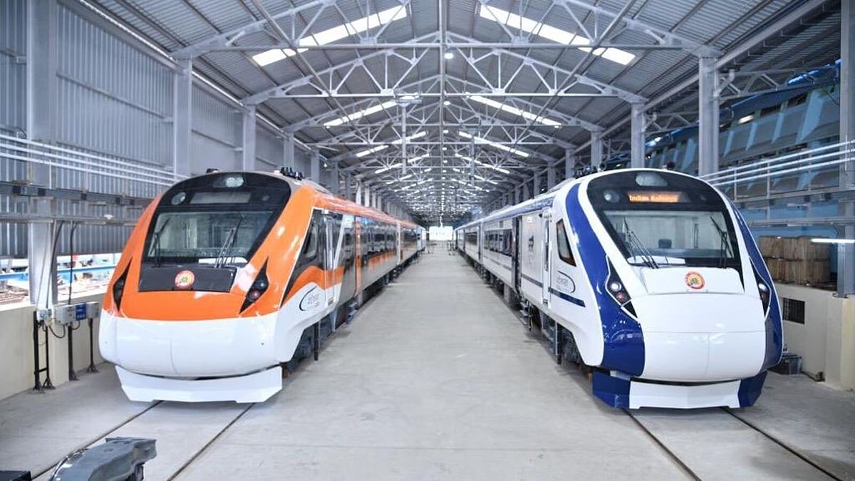 காவி நிறத்திற்கு மாறிய வந்தே பாரத் ரயில்.. அமைச்சர் சொன்ன அறிவியல் விளக்கம்!