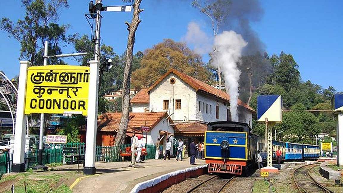 குளு குளு குன்னூரில் பார்க்க வேண்டிய அட்டகாசமான 10 இடங்கள்! 