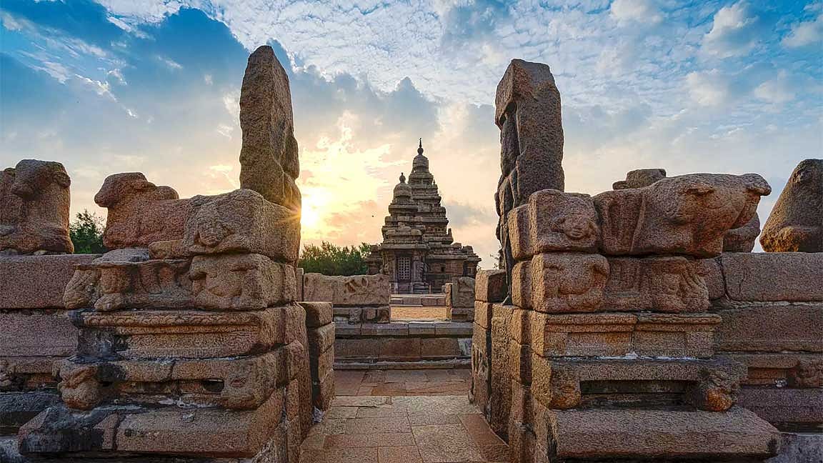 மலைக்க வைக்கும் மாமல்லபுரம்!