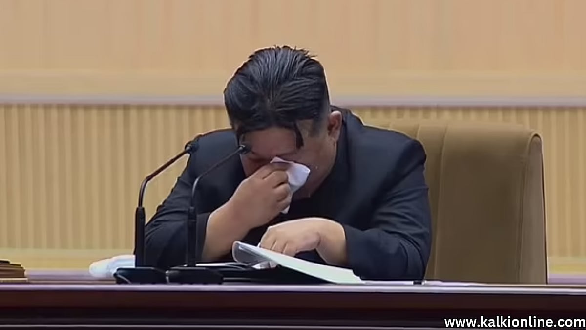 பெண்களுக்கு மத்தியில் கதறி அழுத வடகொரிய அதிபர். ஏன்? 