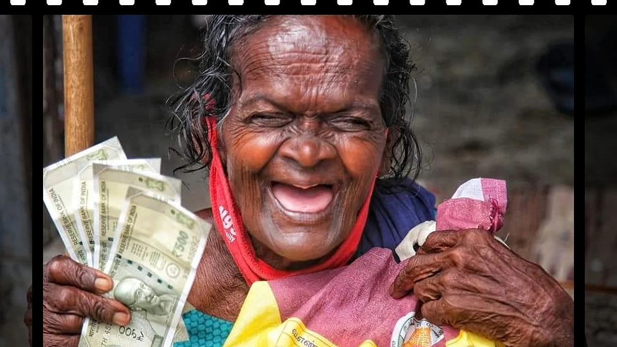 புன்னகை புகழ் வேலம்மாள் பாட்டிக்கு முதியோர் ஓய்வூதிய ஆணை