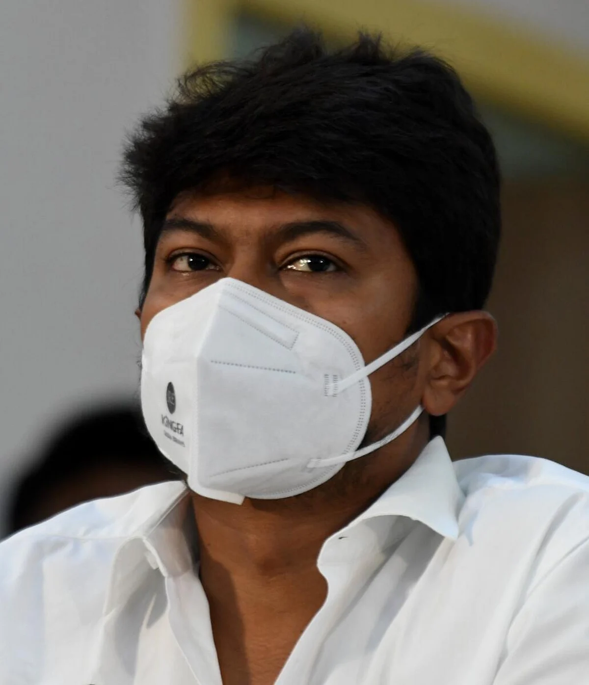 எல்லை மீறுகிறதா உதயநிதி புராணம்?