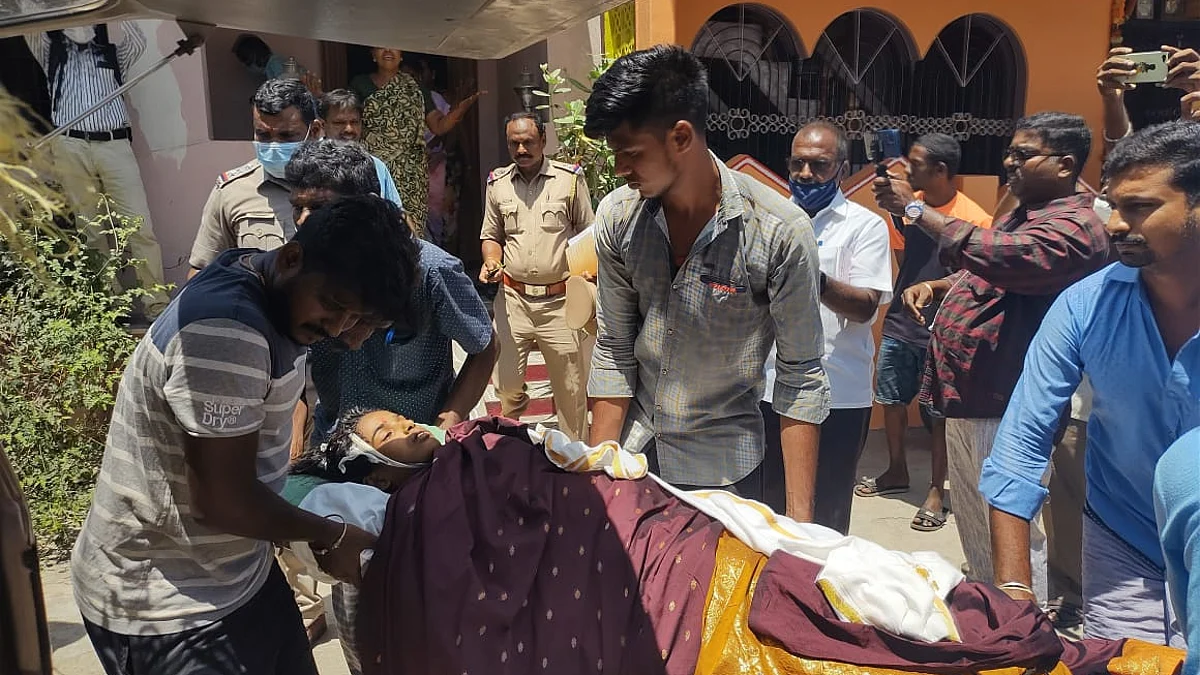 நீட் விலக்கு மசோதா செய்தி சென்றடையவில்லையா? : மாணவி சவுந்தர்யா தற்கொலை