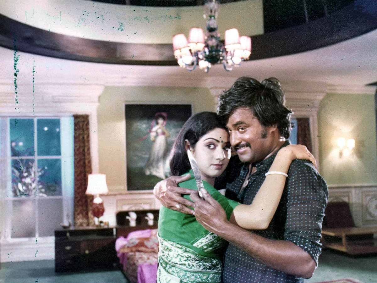 ரஜினி சரிதம் 32
காலில் ரத்தம் சொட்ட ஆடிய ரஜினி!