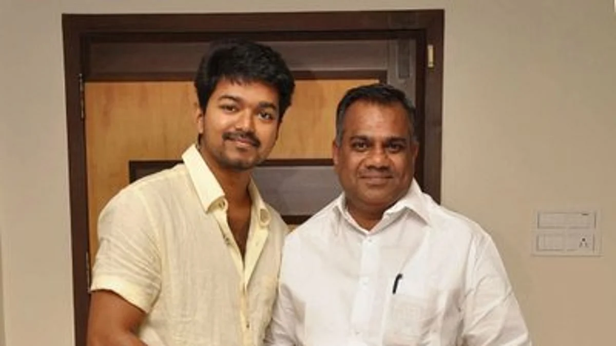 விஜய்யுடன் புஸ்ஸி ஆனந்த்