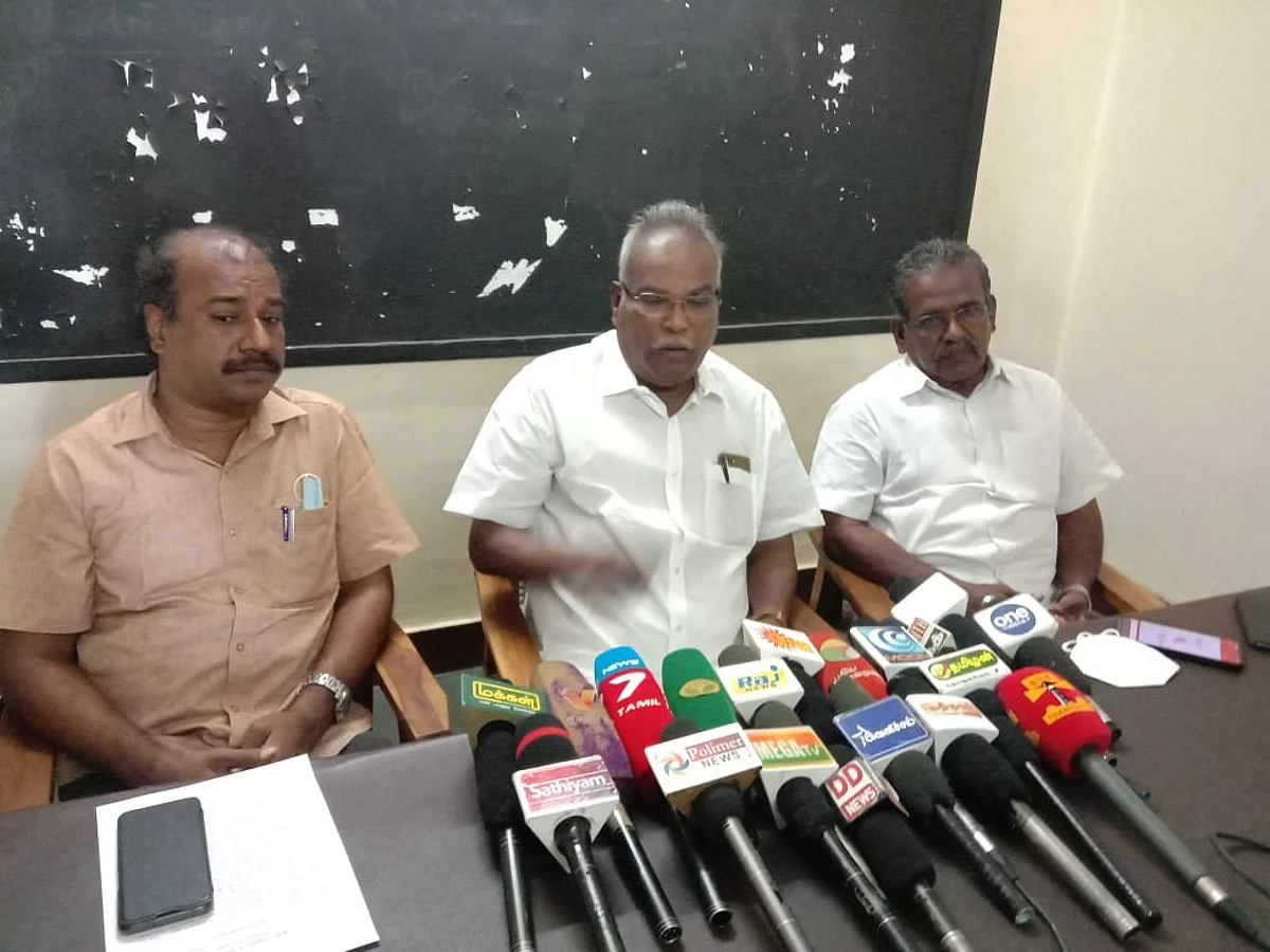 நீட் விவகாரத்தில் பொதுமக்களின் உணர்வுகளைக் கொச்சைப்படுத்துகிறார் எச்.ராஜா