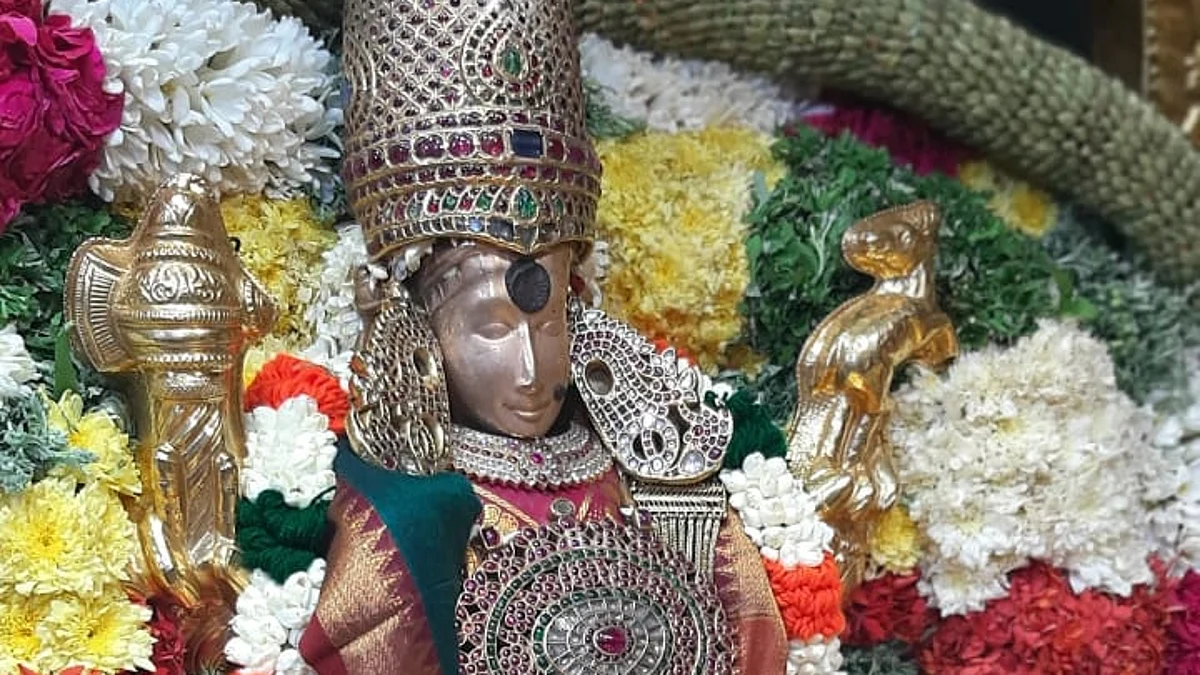 மதுரை மீனாட்சி அம்மன் கோயில் 4-ம் நாள் நவராத்திரி உற்சவம்