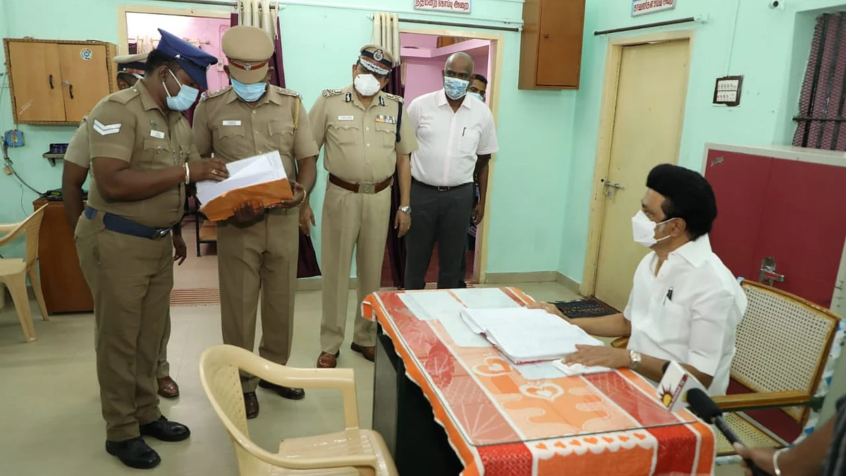 ‘எதையும் மறக்கவில்லை!’
- முதல்வரின் பயணங்கள்
சொல்லும் சூசக செய்தி