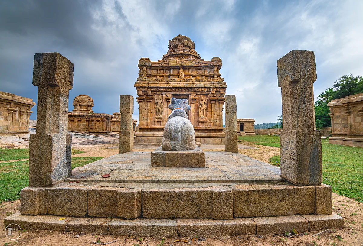 தொல்லியல் பார்வை