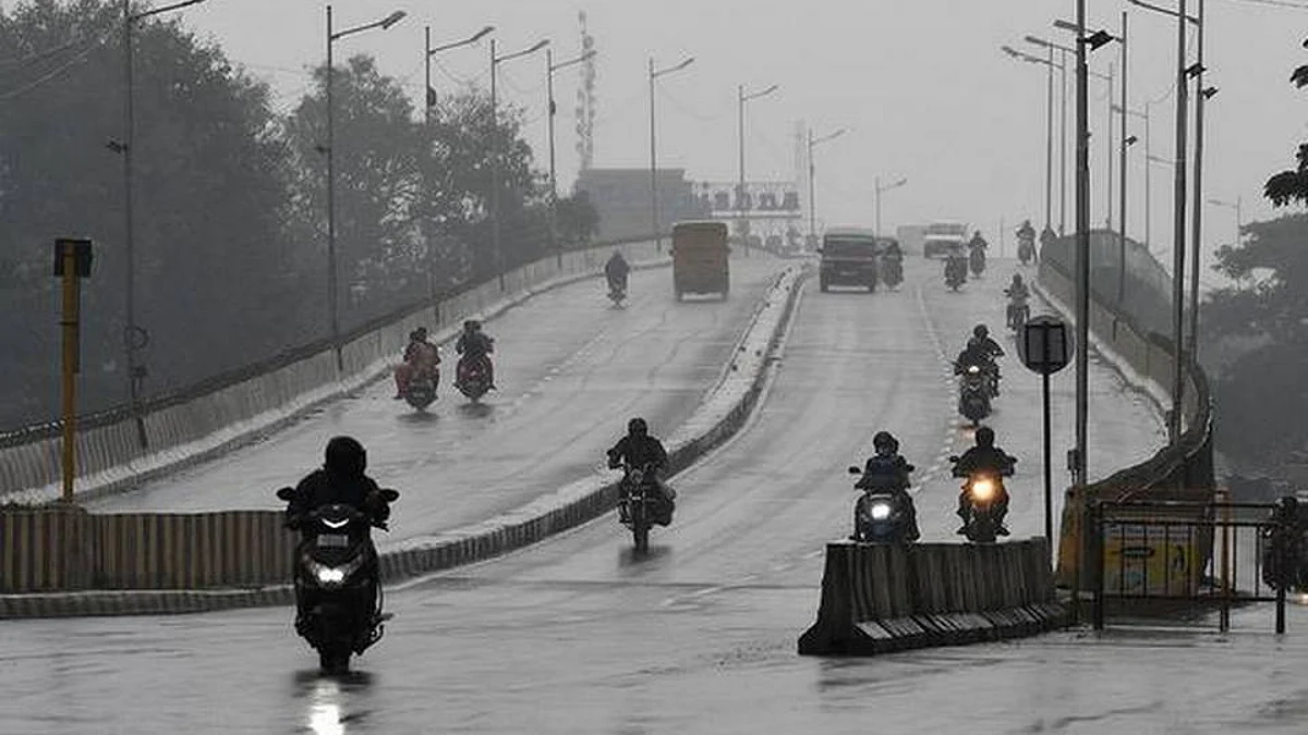 பருவமழை முன்னெச்சரிக்கை நடவடிக்கைகளை கண்காணிக்க ஐஏஎஸ், ஐபிஎஸ் அதிகாரிகள் நியமனம்