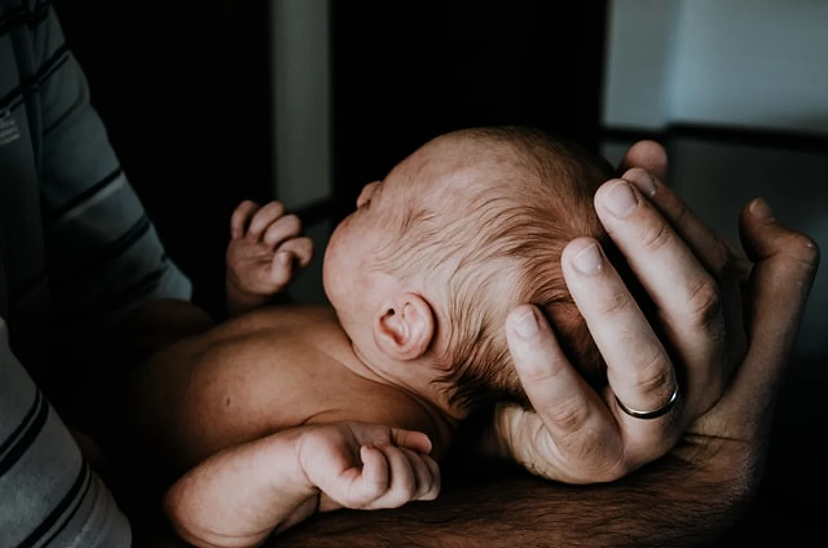 பட்டினியில் இறக்கும் ஆப்கன் குழந்தைகள்