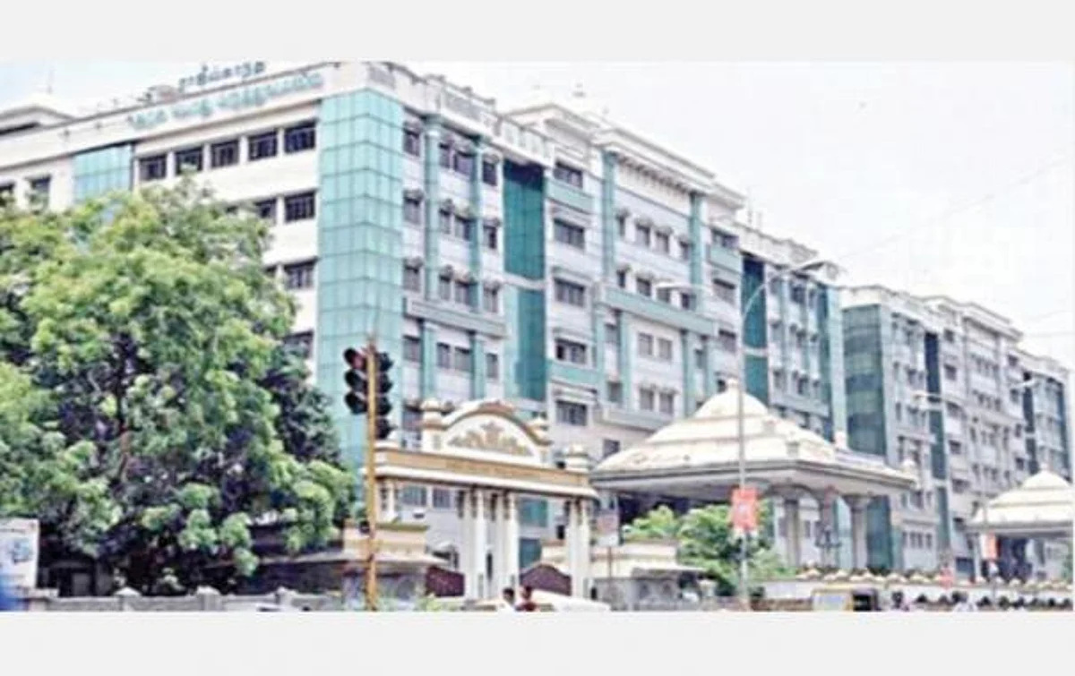 ’பேச்சுவார்த்தைக்குக்கூட அழைக்கவில்லை’ - உண்ணாவிரதப் போராட்டத்தை வாபஸ் பெற்ற அரசு மருத்துவர்கள்!