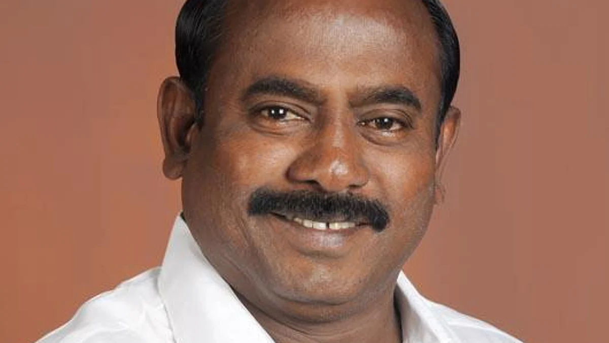 முந்திரி கடத்தலும் முன்னாள் மந்திரி விளக்கமும்!