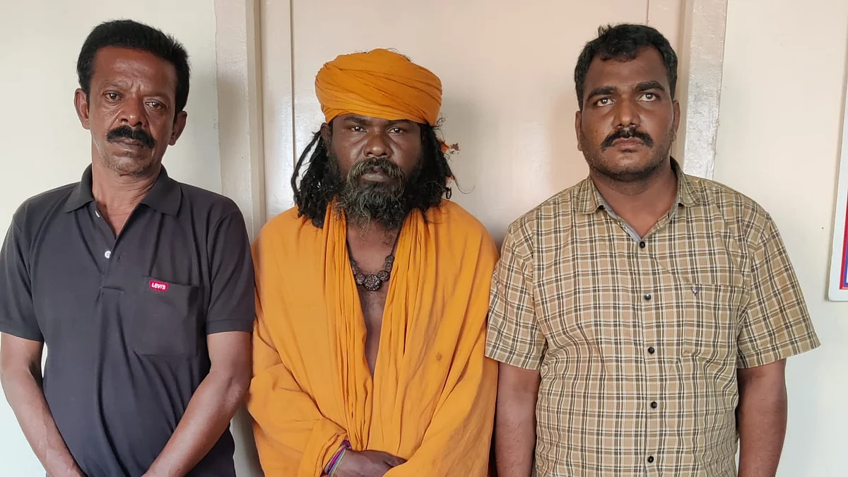 கஞ்சா விற்ற போலி சாமியார் கூட்டாளிகளுடன் கைது