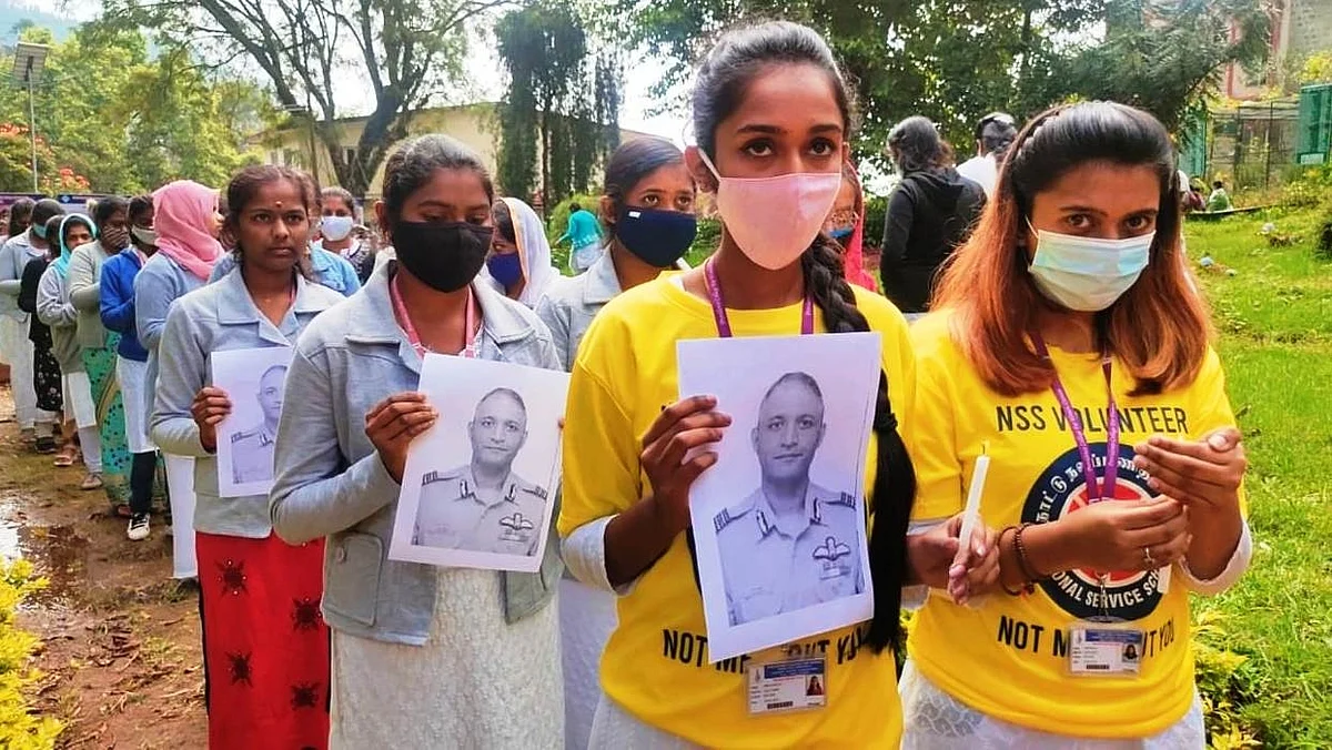 குரூப் கேப்டன் வருண் சிங் மறைவு; மீளா துயரத்தில் நஞ்சப்ப சத்திரம் மக்கள்