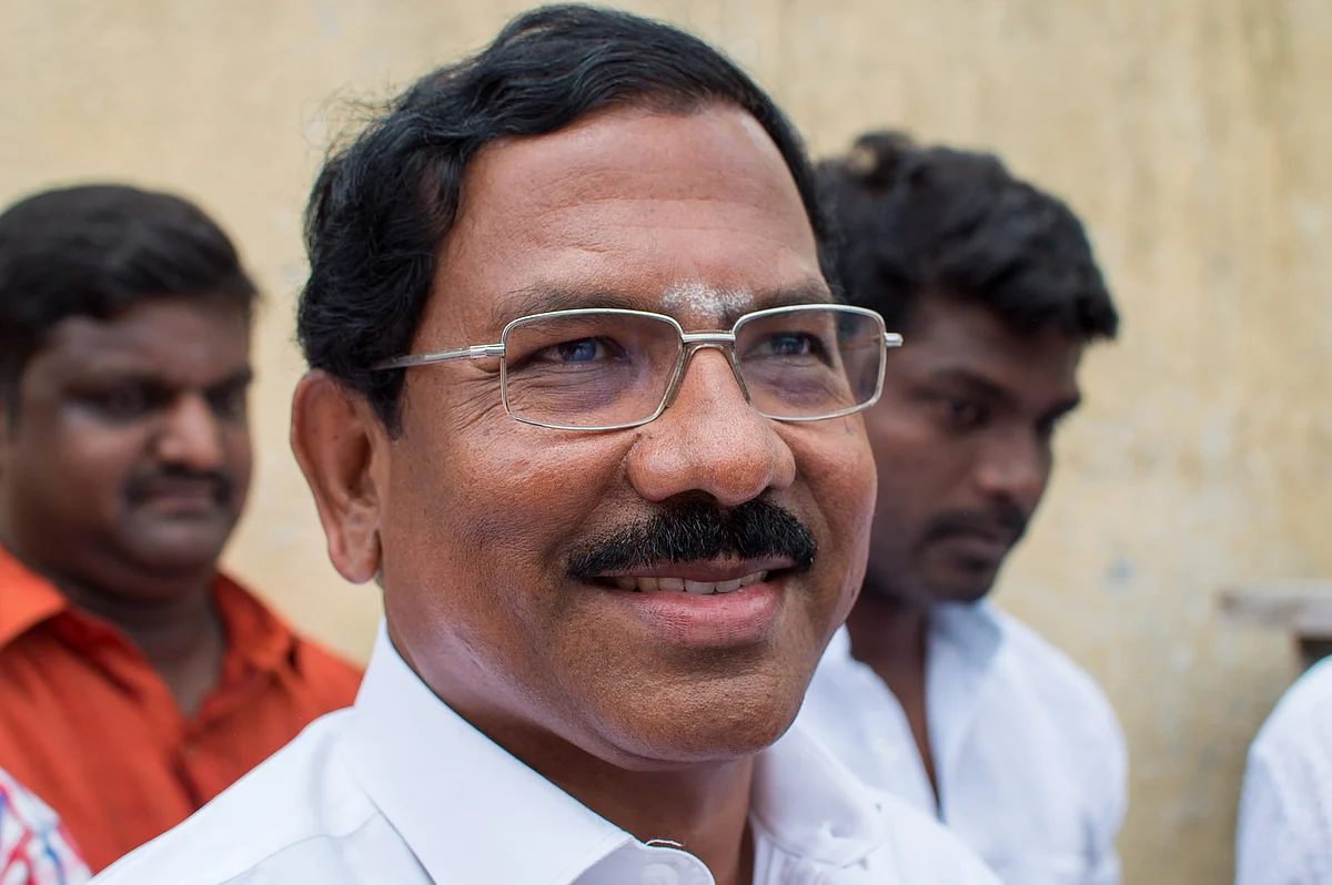 மறுபடியும் முதல்லருந்தா மாஃபா?