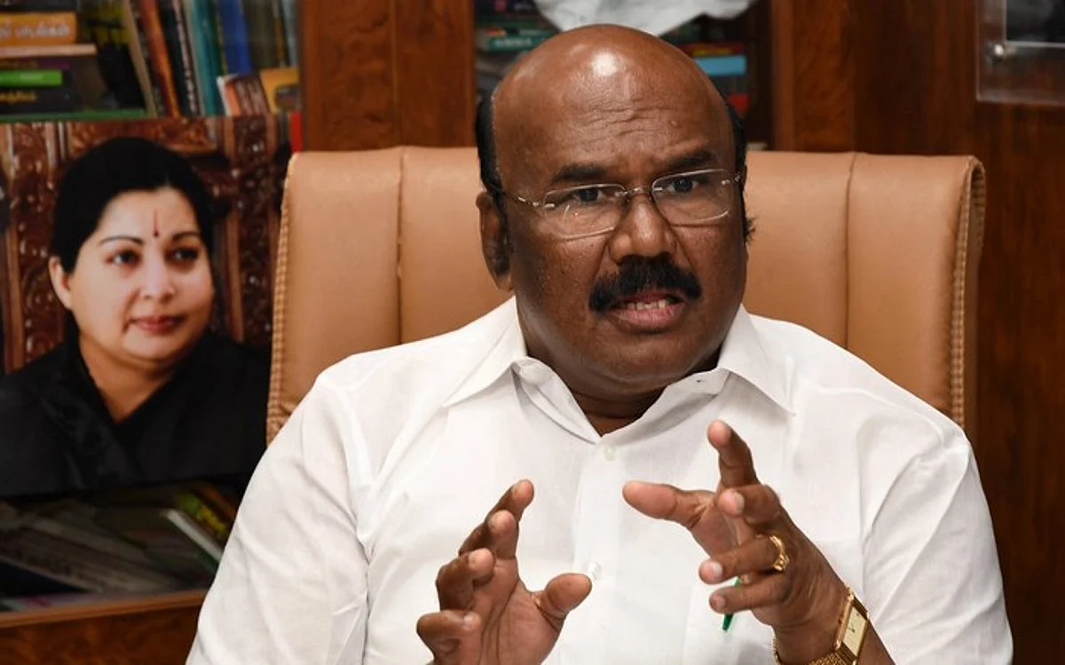 அதிமுக முன்னாள் அமைச்சர் ஜெயக்குமார்