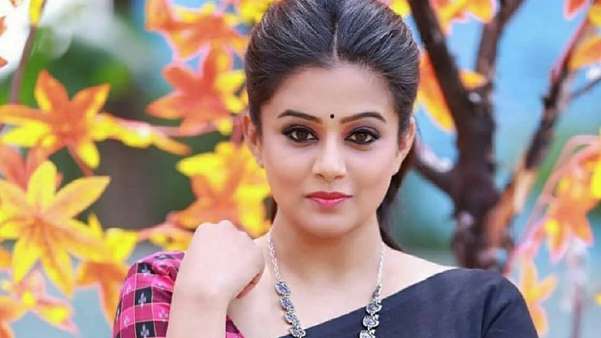 தமிழர்களை சரியாக இந்தி பேசாதவர்களாக சித்தரித்தார்கள்