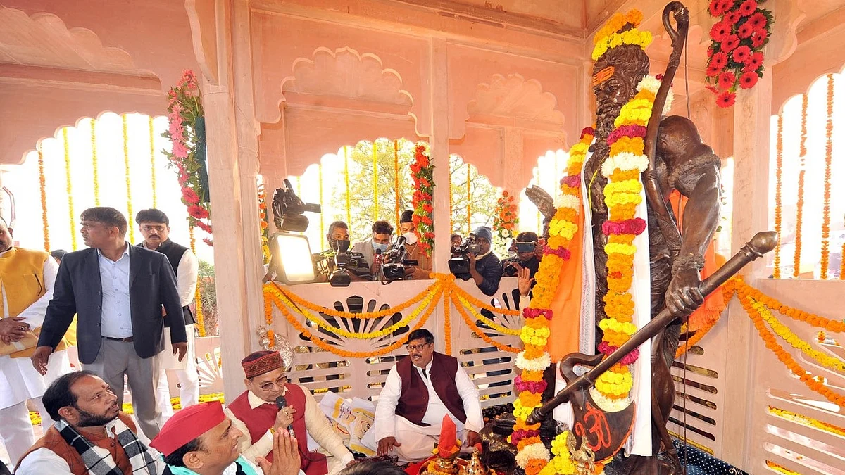 கனவில் வந்த ராமர், கிருஷ்ணர்: உபியின் ஆன்மிக அரசியல்