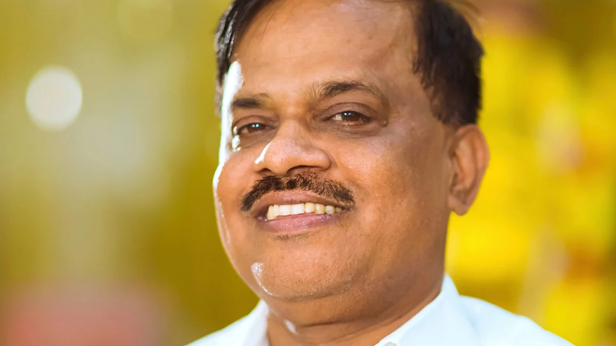 தளவாய் சுந்தரம்