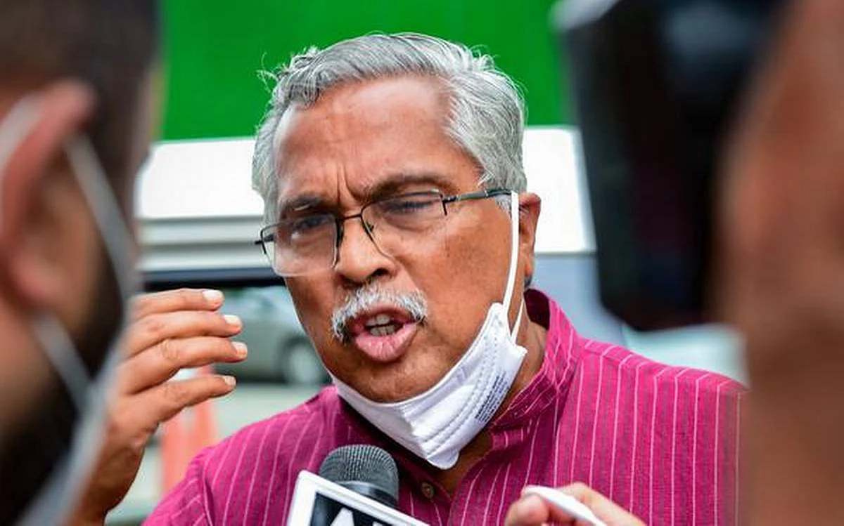 பெகாசஸ் விவகாரம்: அமைச்சர்கள் உண்மை பேச வேண்டும்!