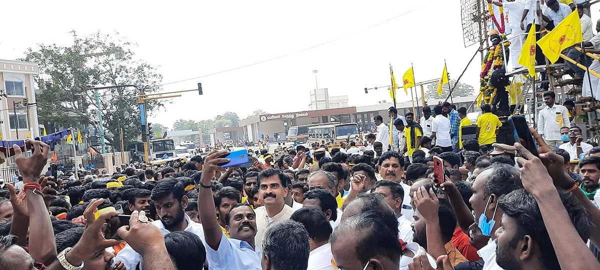 மோடிக்கு கறுப்புக் கொடி காட்டுமா மதிமுக?