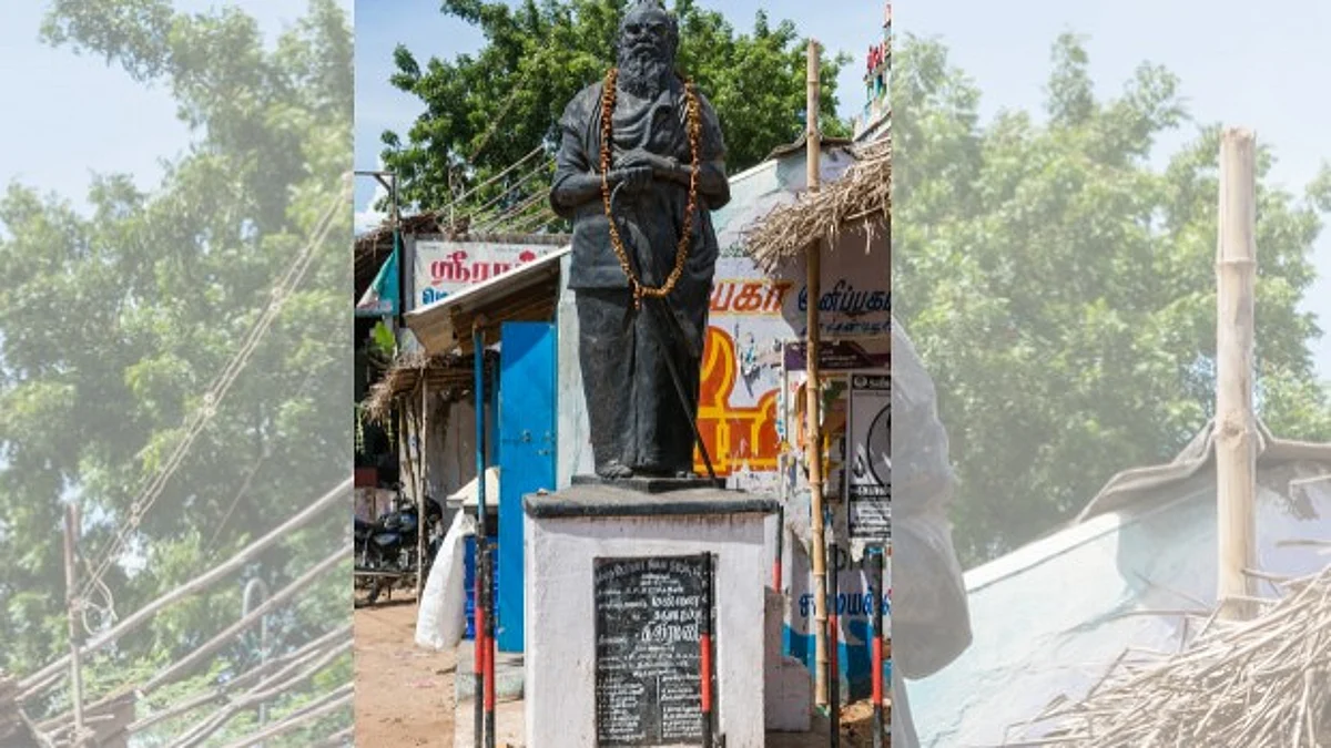 போத்தனூர் அருகே அவமதிக்கப்பட்ட தந்தை பெரியார் சிலை