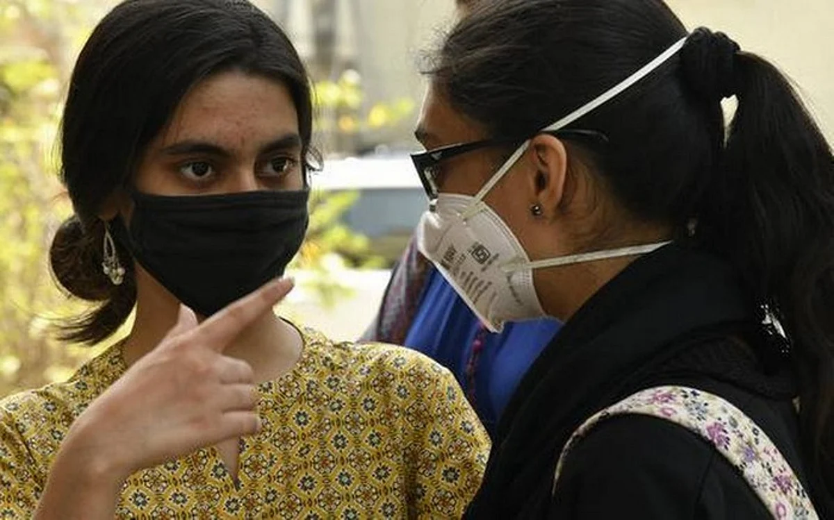 இந்தியாவில் வேகமாக குறைந்து வரும் கரோனா பாதிப்பு, உயிரிழப்பு!