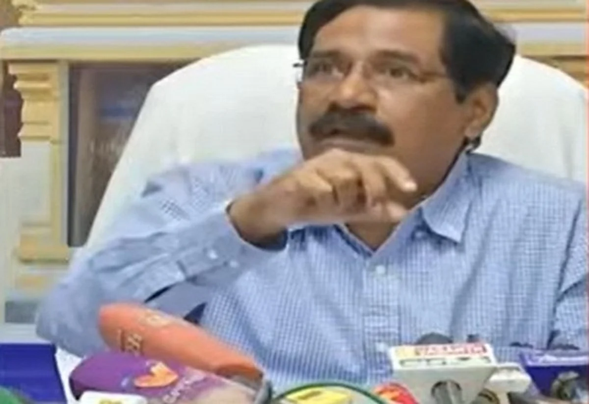 மொத்தமே 1,200 வாக்குதான்; இயந்திரம் காட்டியது 2,177: 2 மணி நேரம் வாக்குப்பதிவு நிறுத்தம்