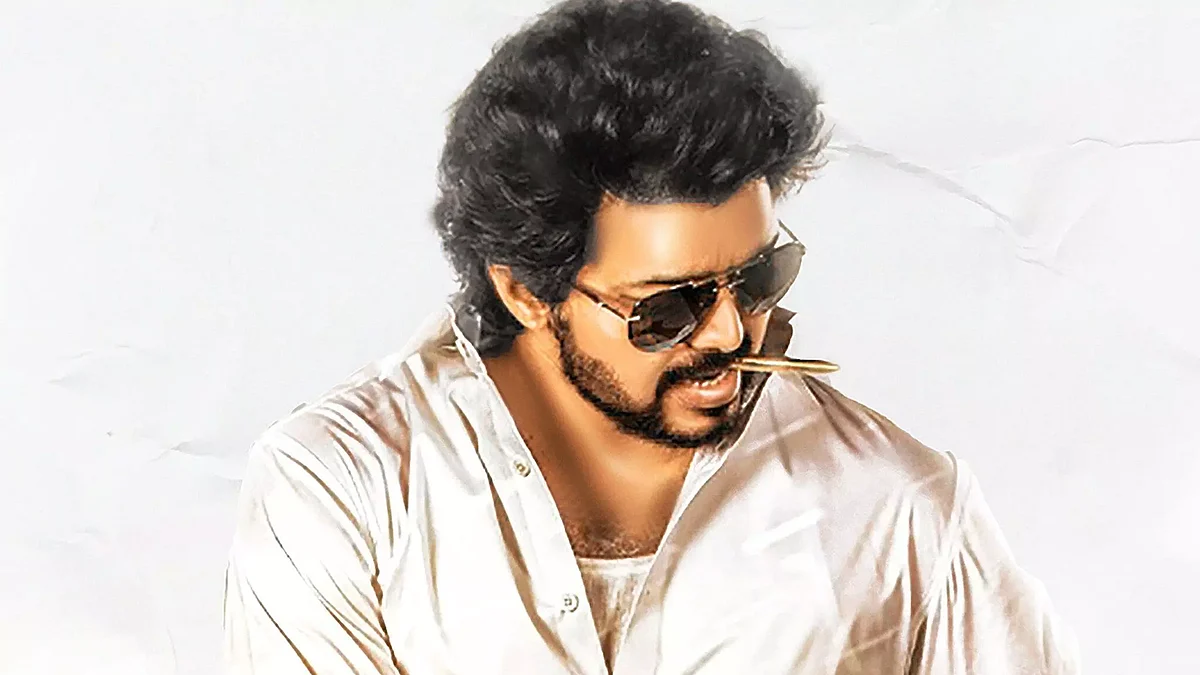 பெரிய மீனுக்காக சின்ன மீனை விட்டிருக்கிறாரா விஜய்?