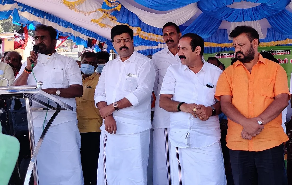 வைப்புத் தொகை முடக்கம்; தேர்தல் நேரத்தில் என்னை முடக்கும் செயல்! -முன்னாள் அமைச்சர் எஸ்.பி.வேலுமணி