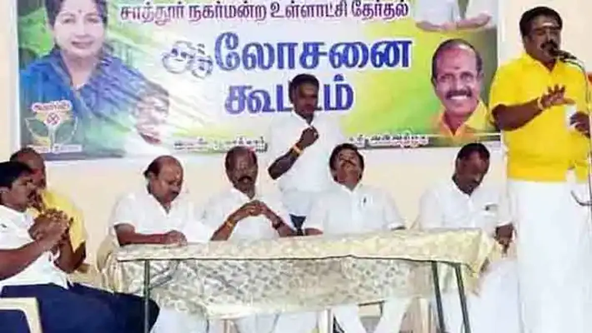 கட்சி மாறினால் வெட்டுவேன் என மிரட்டியவர் மீது 3 வழக்குகள்