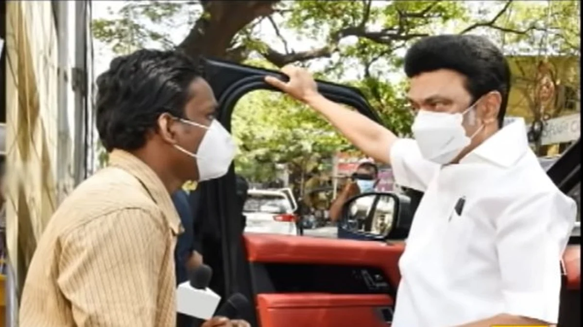 `சிம் சார் ஹெல்ப் மீ'- முதல்வரை நெகிழவைத்த `நீட்'டுக்கு எதிரான ஆந்திர மாணவர்