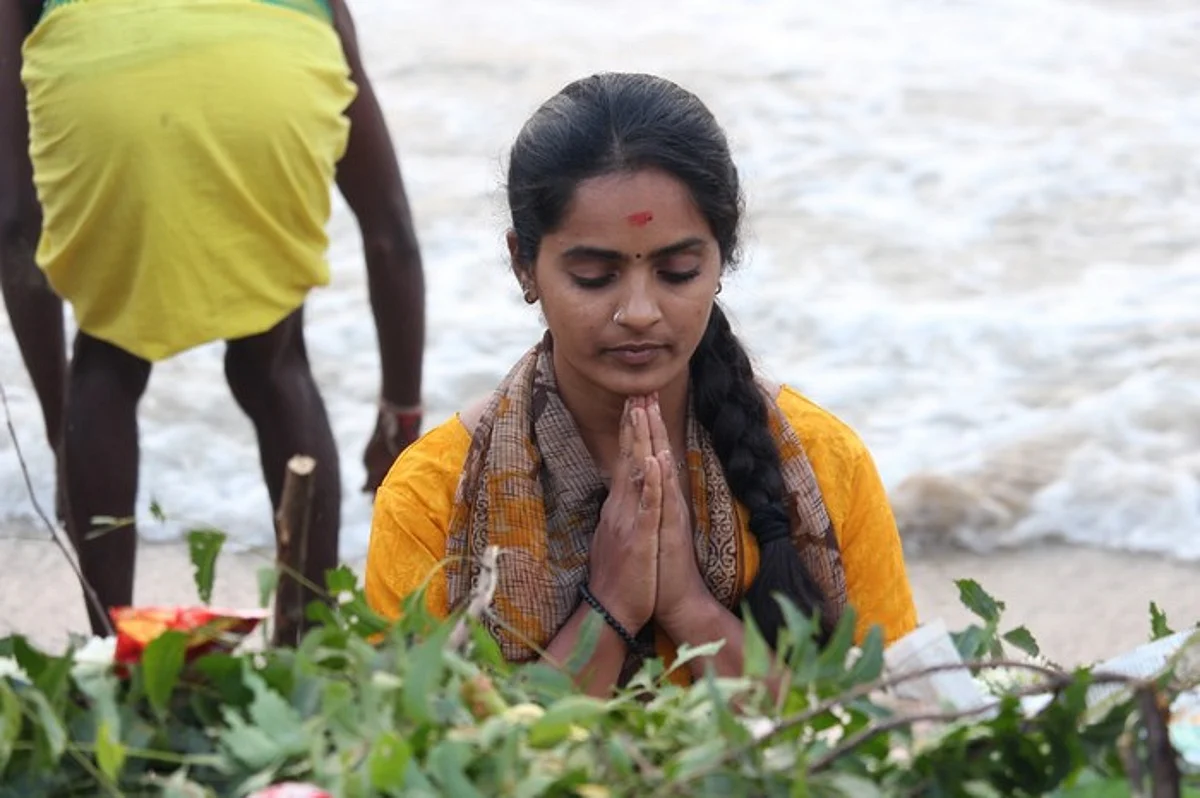 முழுக்க முழுக்க இருளர் வாழ்க்கை- உருவாகிறது “இருளி” திரைப்படம்