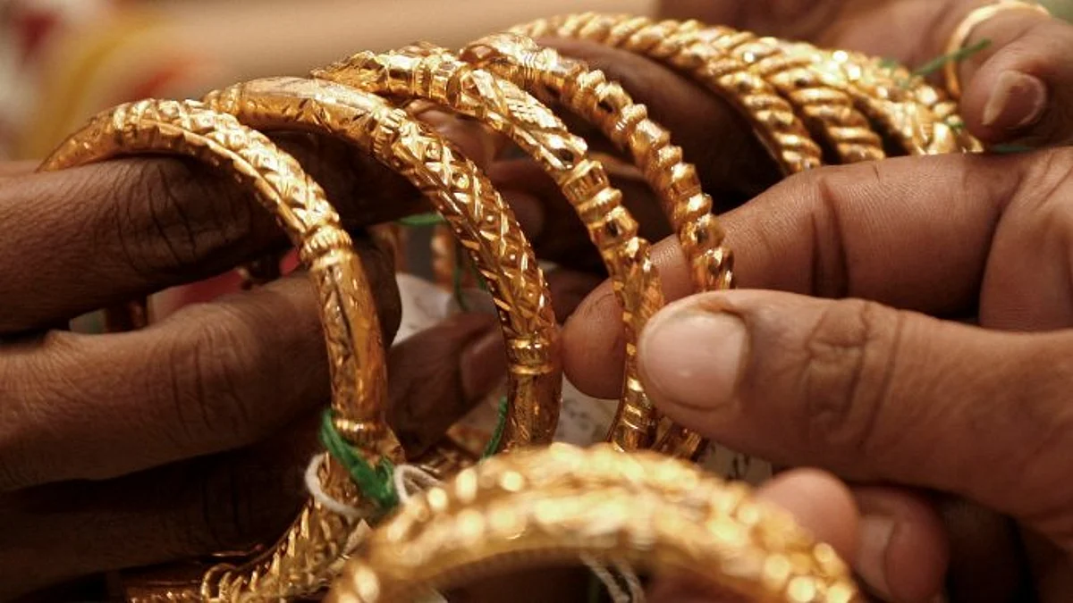 தங்கத்தில் போரின் தாக்கம்: ஒரே நாளில் சவரனுக்கு ரூ.1,856 உயர்வு