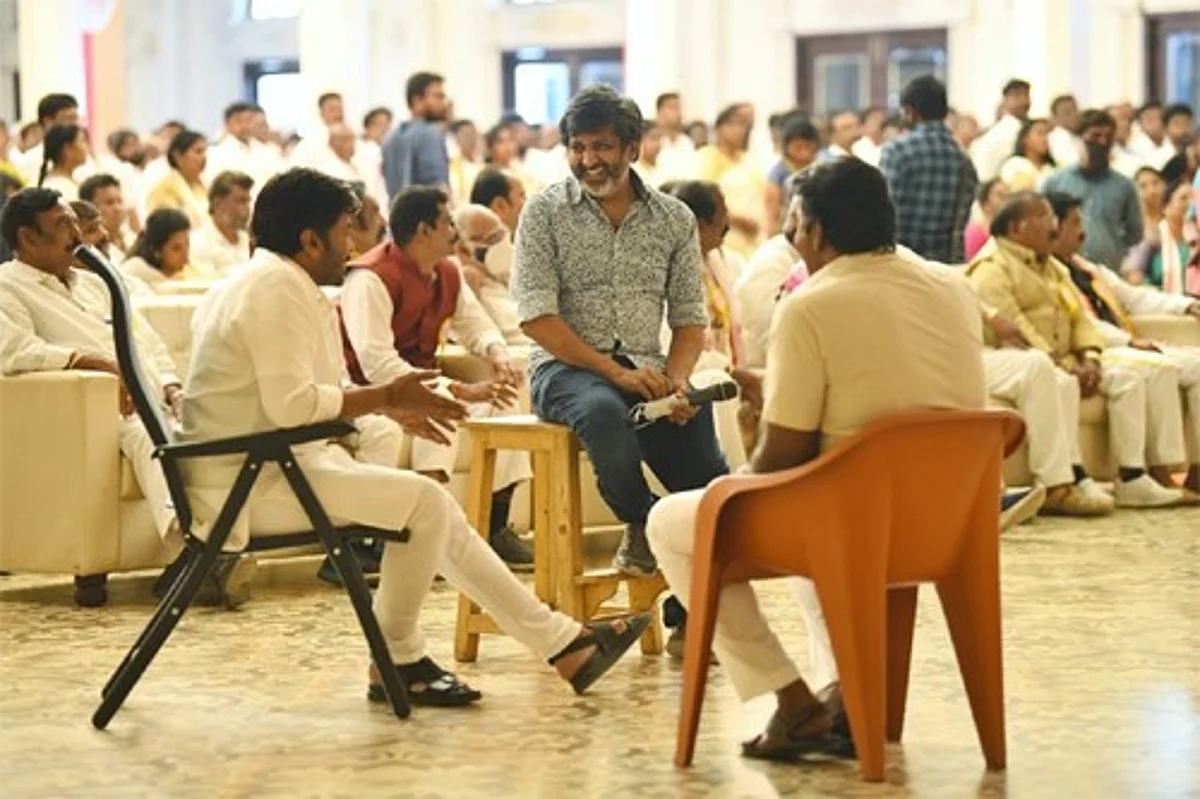 ’காட்ஃபாதர்’ படப்பிடிப்பில் மோகன் ராஜா, சிரஞ்சீவி