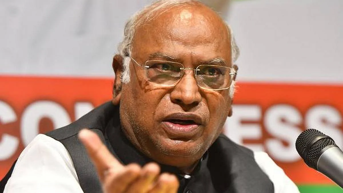 நீங்கள் என்ன ராமர் கோயில் பூசாரியா? - அமித் ஷாவுக்கு பதிலடி கொடுத்த மல்லிகார்ஜுன கார்கே