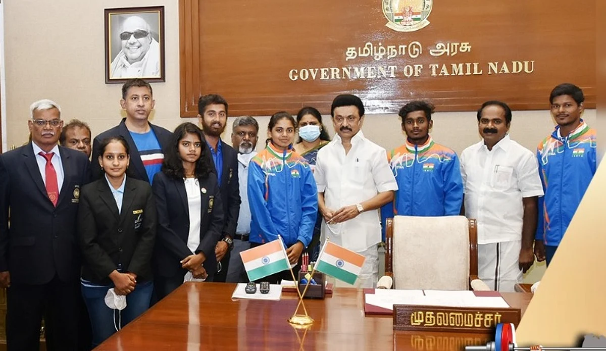 பிரேசில் செல்லும் ஒலிம்பிக் வீரர்களுக்கு தமிழக அரசு சார்பில் விமான கட்டணம்