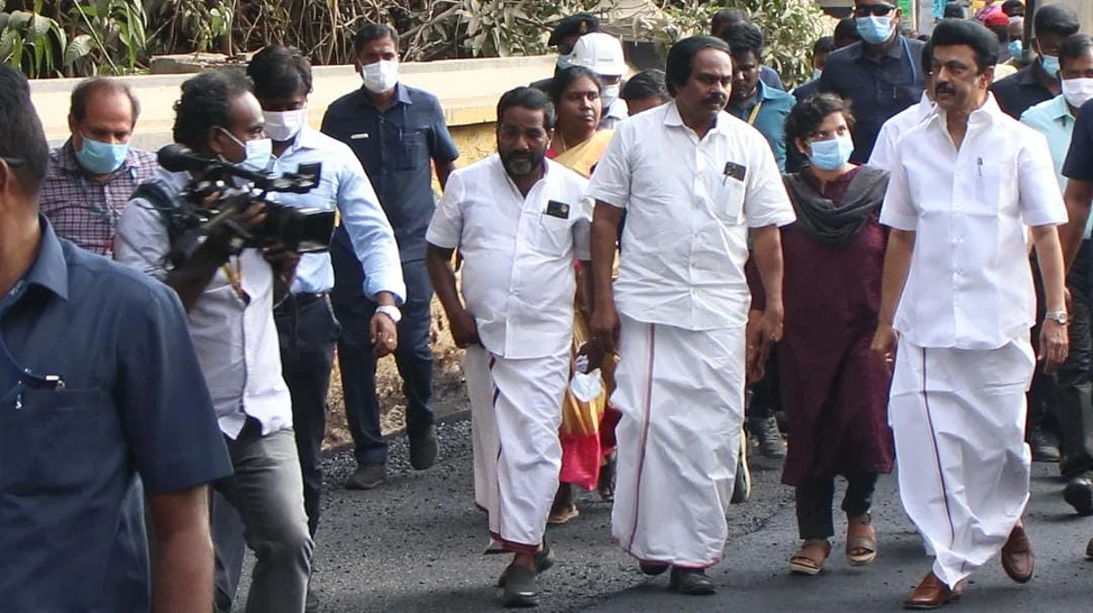 குமரியில் வெள்ள சீரமைப்பு பணிகள்: முதல்வர் ஆய்வு