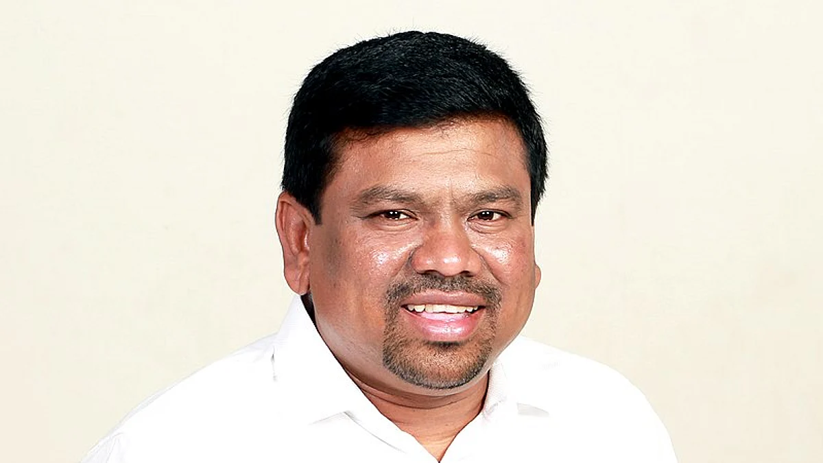 நவாஸ்கனி எம்.பி