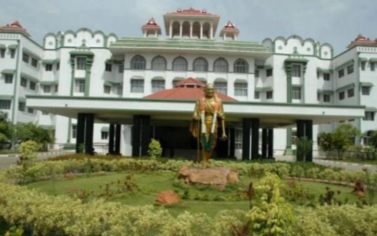 நீதிபதிகளை மிரட்டிய வழக்கில்
7 பேர் முன்ஜாமீன் மனு தாக்கல்
