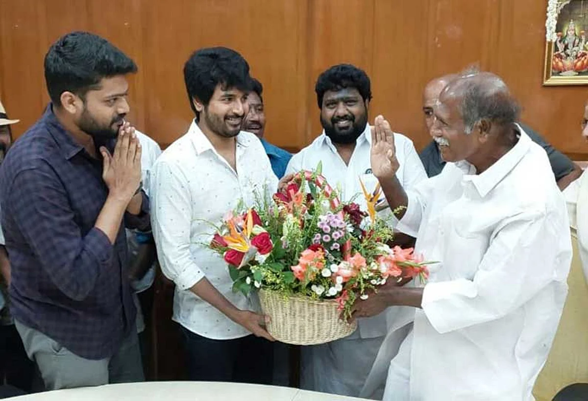 புதுச்சேரி முதல்வரிடம் சிவகார்த்திகேயன் கோரிக்கை