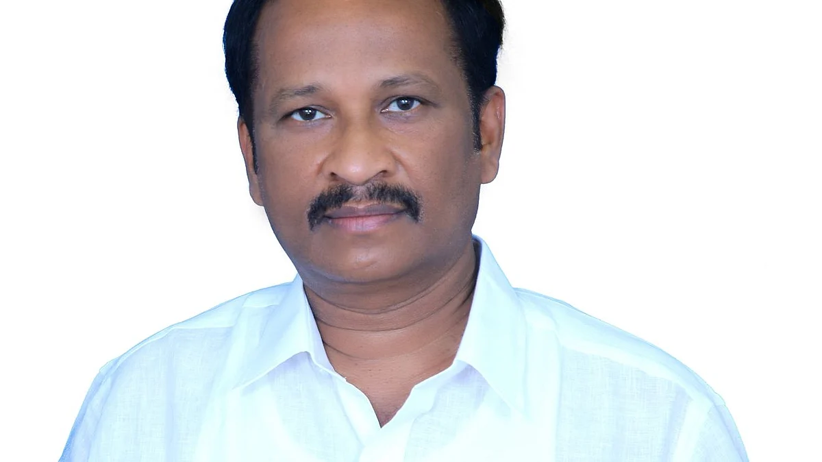 `தேனி அதிமுக தீர்மானம் பெரும்பான்மையினர் கருத்து அல்ல'