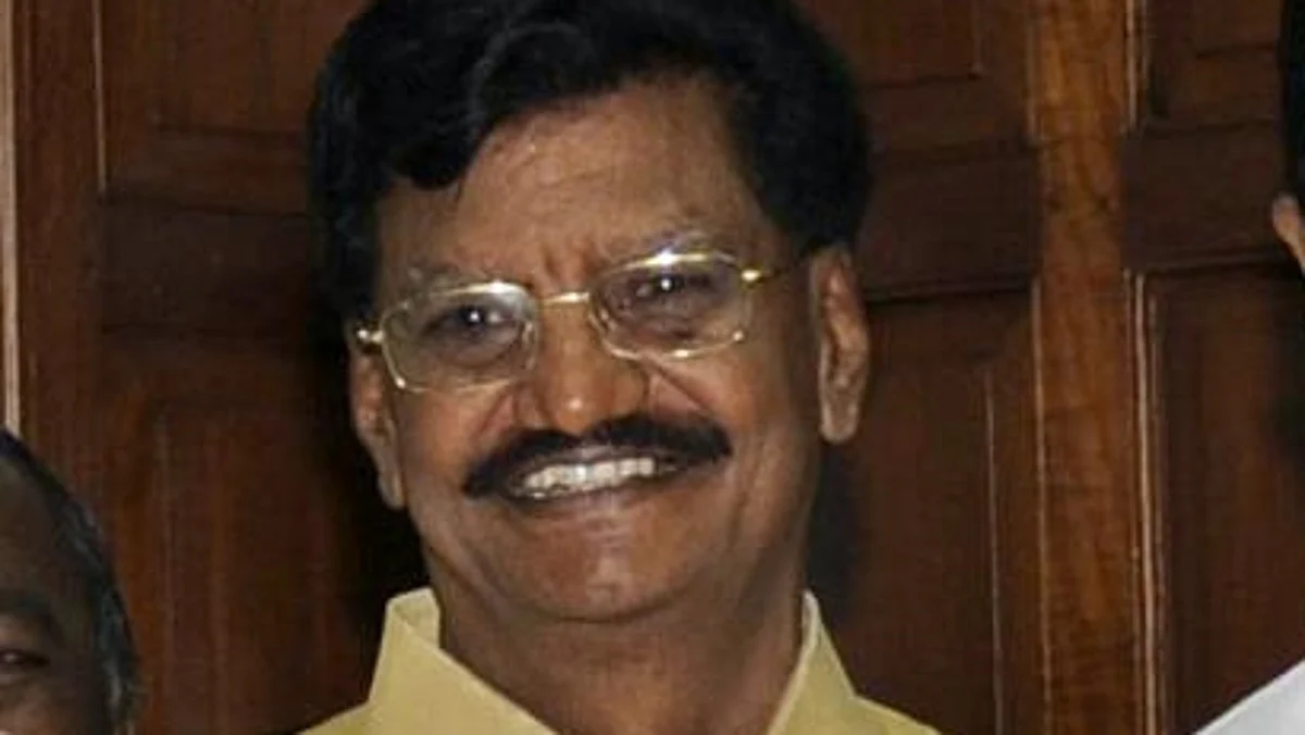கம்பத்தில் திக்குமுக்காடும் திமுக!