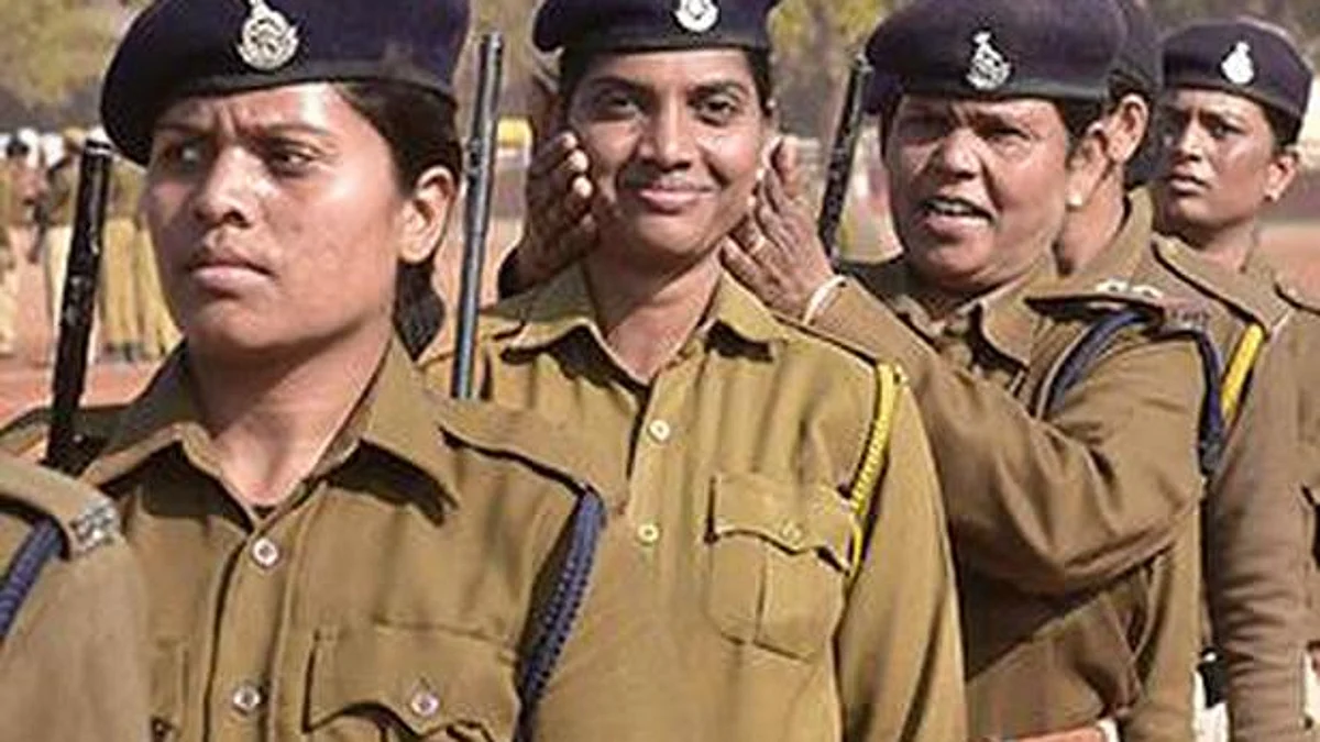 மகளிர் தினப் பரிசு: பெண் காவலர்களுக்கு 8 மணி நேரப் பணி!
