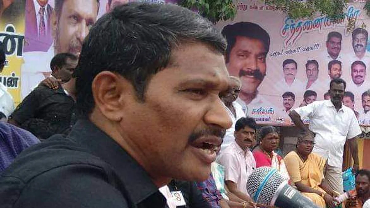 தமிழகத்துக்கு அகதிகளாக வருபவர்களைக்
கைது செய்யக் கூடாது!