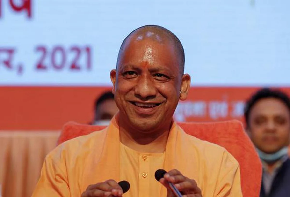 உ.பி: யோகியின் தேநீர் விருந்தில் பங்கேற்கும் எம்எல்ஏ-க்களுக்கு அமைச்சர் யோகமா?