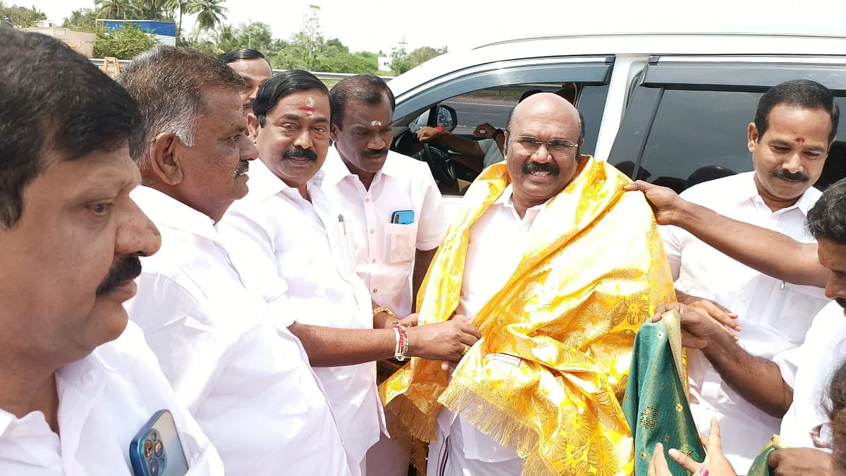 ஜெயக்குமார் மீது திருச்சியிலும் வழக்குப் பதிவு