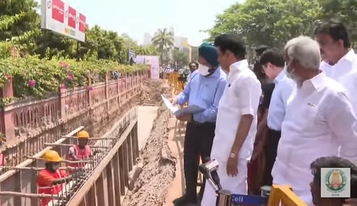 மழை, வெள்ளம் பாதிப்பு சீரமைப்பு பணி: முதல்வர் நேரில் ஆய்வு (வீடியோ)